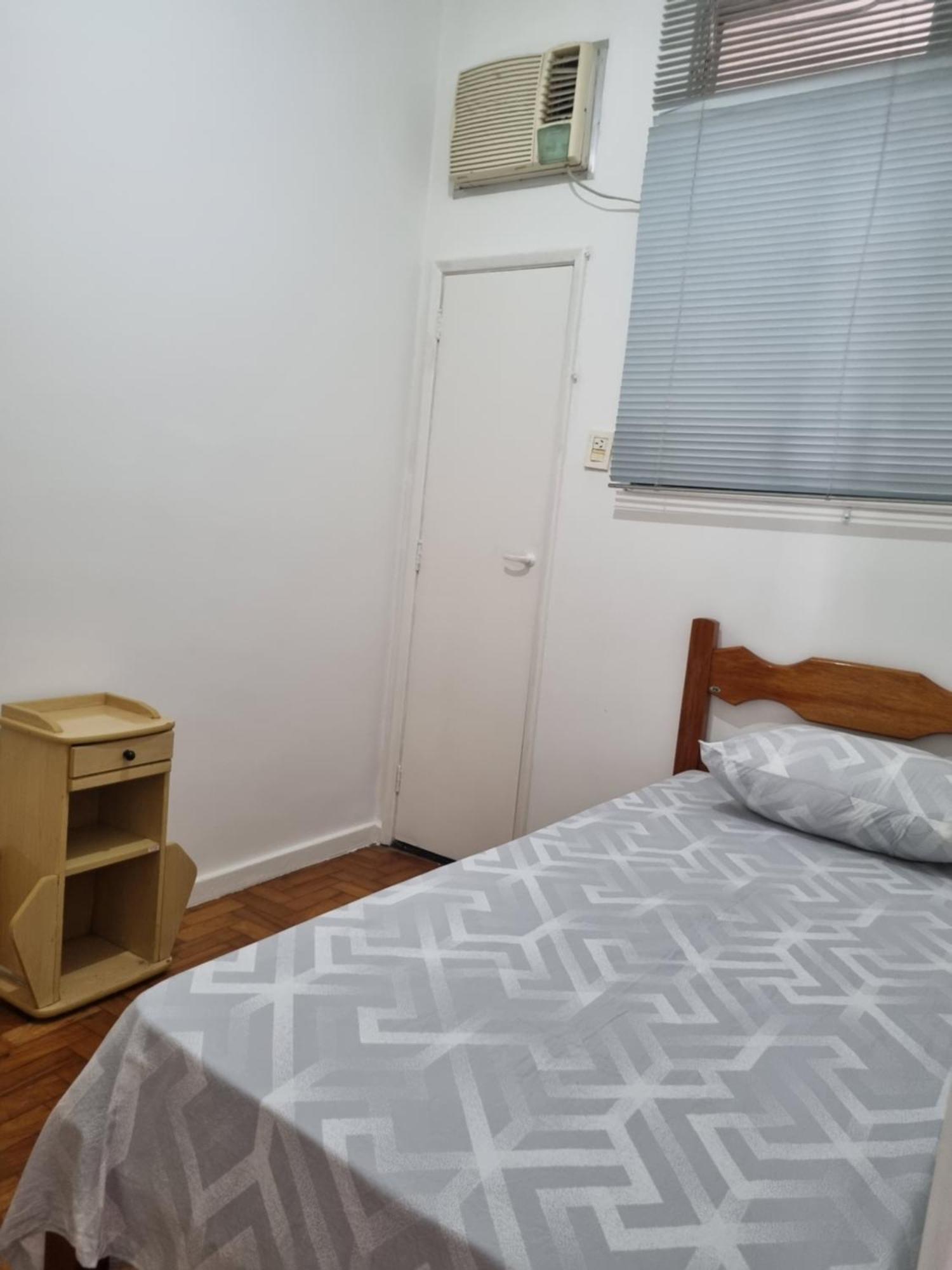 Apartamento Ape Com 2 Quartos Super Bem Localizado Em Copa Río de Janeiro